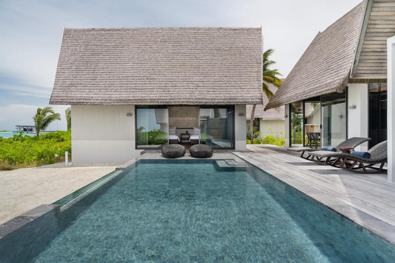 Madifushi Private Island Hotel Muli Exterior photo